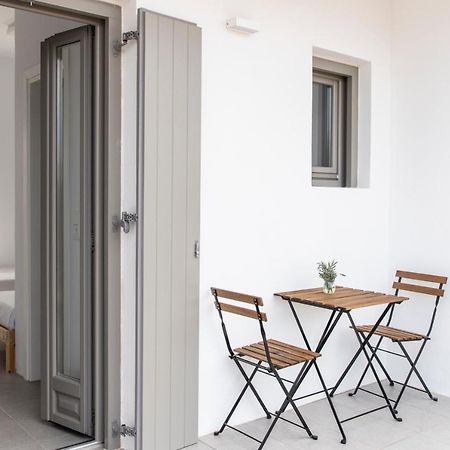 Hotel Twelve Plus+ Nausa Exteriér fotografie